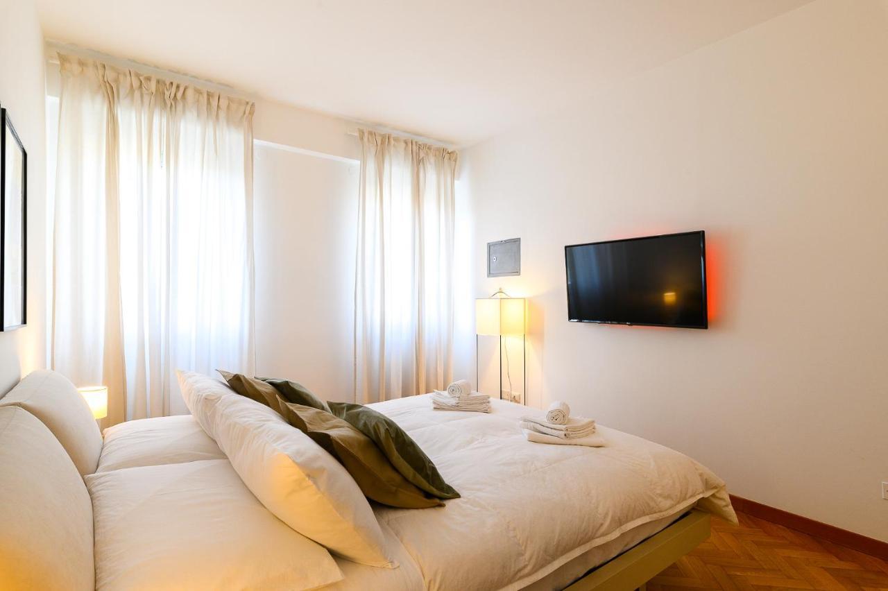Peaceful Penthouse With Garage By Ndp Rent Apartment Roma Exterior foto