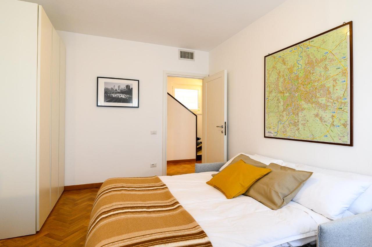 Peaceful Penthouse With Garage By Ndp Rent Apartment Roma Exterior foto